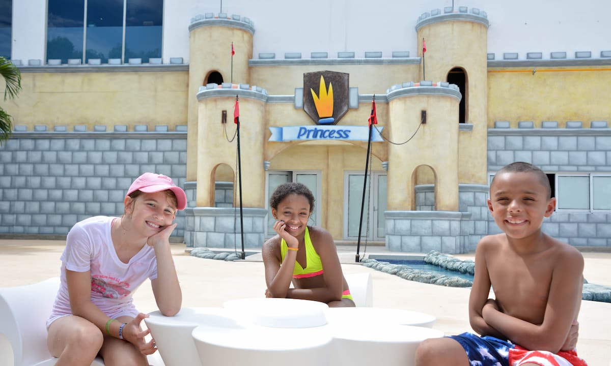 Family Riviera 