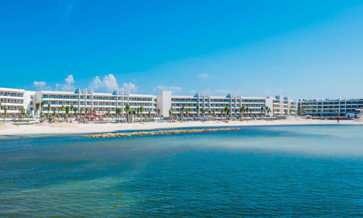 Yellow Day Jamaica Hotels