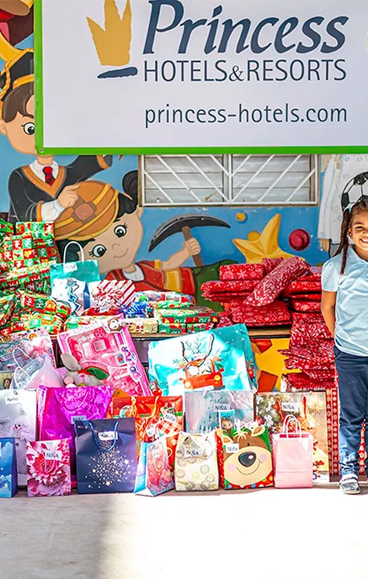 Princess Hotels Punta Cana dona juguetes al Centro Educativo Público del Cortecito – 2026