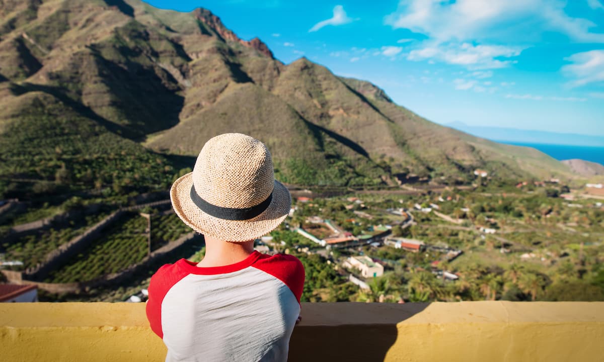 Imagen de un niño de vacaciones en Gran Canaria