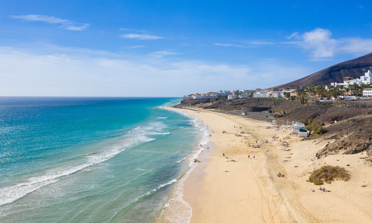 Esquinzo Beach