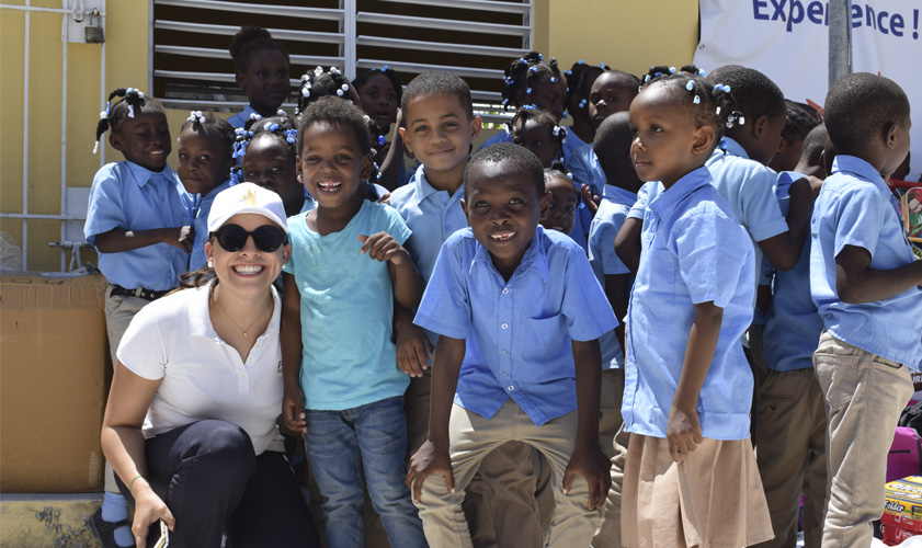 Donación material escolar | Rep. Dominicana