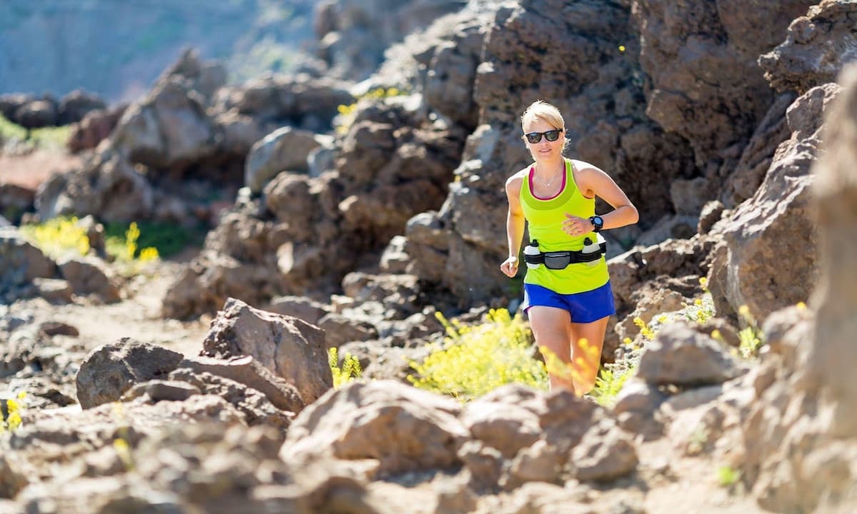 Una corredora en la Transvulcania