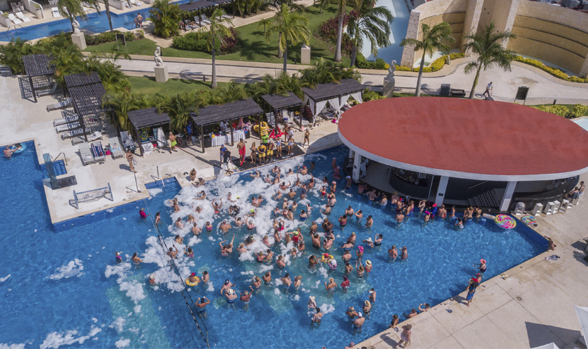 Pool Party en el Caribe