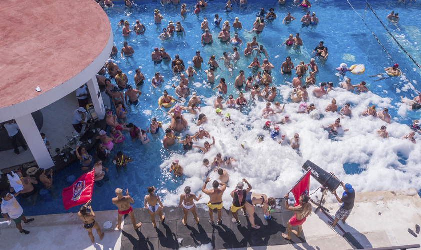 Pool Party en el Caribe