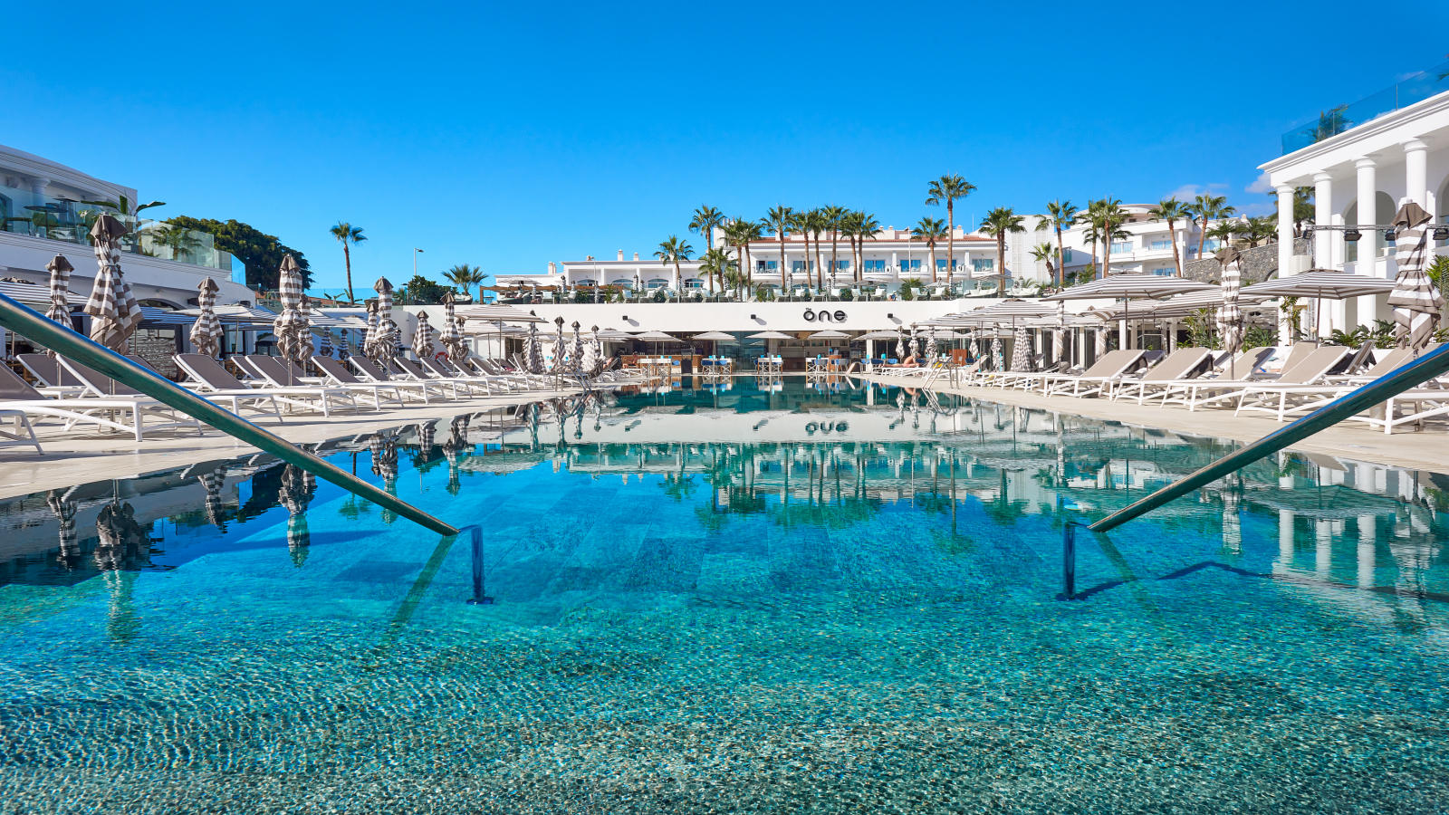 Piscina principal Princess Inspire Tenerife