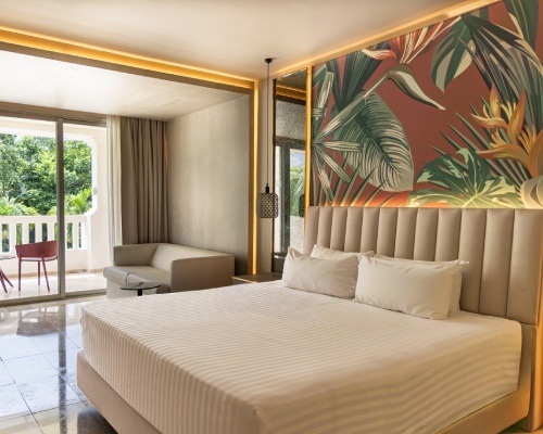 n-grand-riviera-room