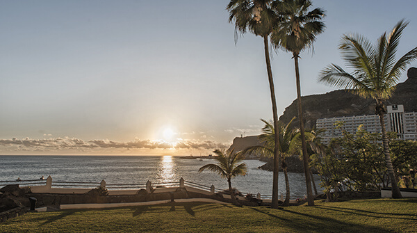 hotel taurito gran canaria suite princess atardecer