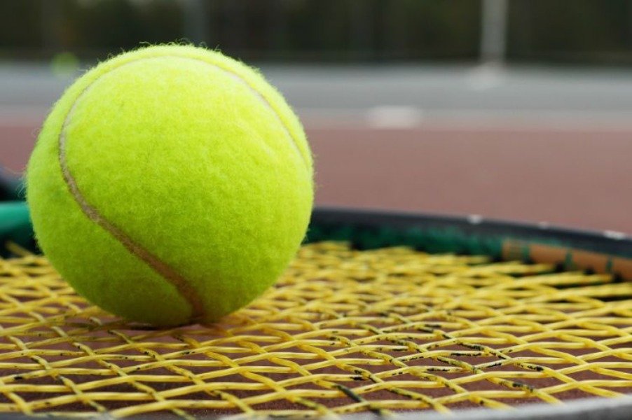 Sportzentrum „Match Point“ (€)