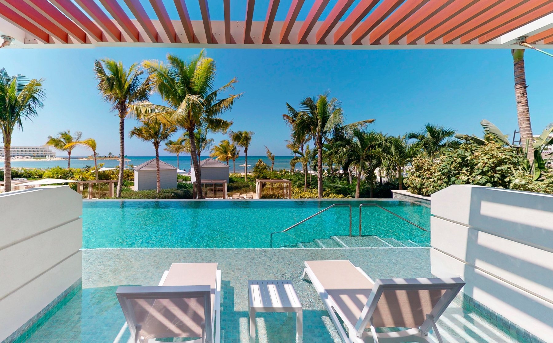 11.-Swim-Out-Pleasure-Junior-Suite