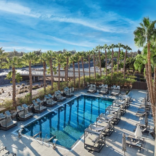 Balinesische Betten im Hotel Maspalomas Princess