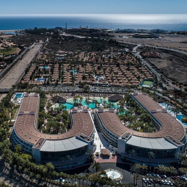 Drohnenansicht des Maspalomas Princess