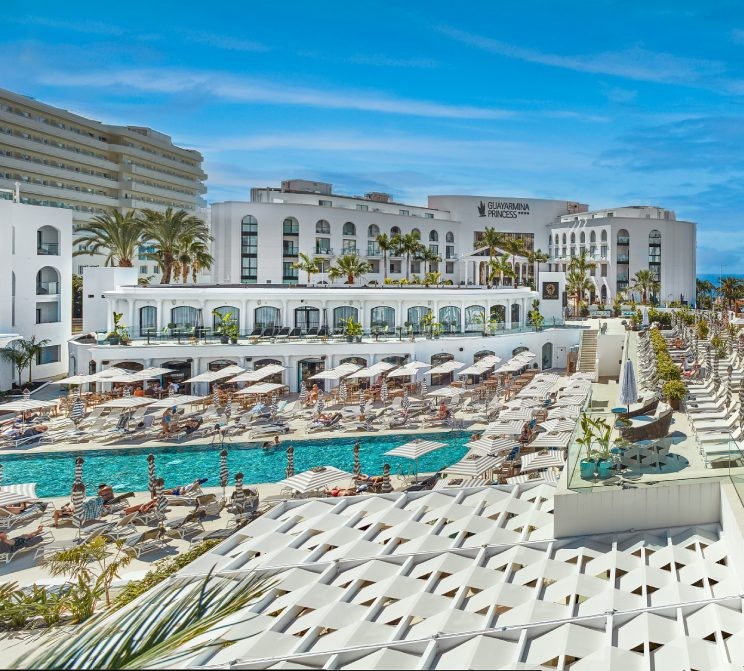 Camas balinesas del hotel Princess Inspire Tenerife