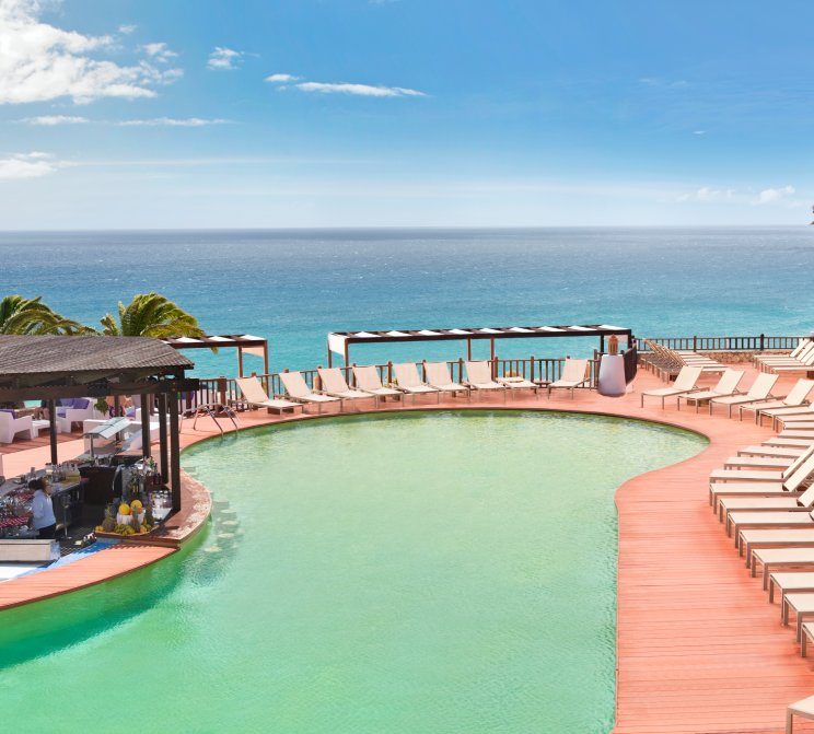 Bar piscina del hotel Club Jandía Princess