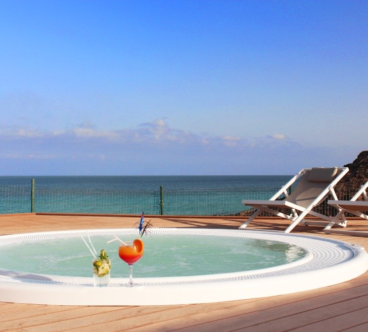 Jacuzzi en Fuerteventura Princess en las Islas Canarias Jacuzzi en Fuerteventura Princess en las Islas Canarias
