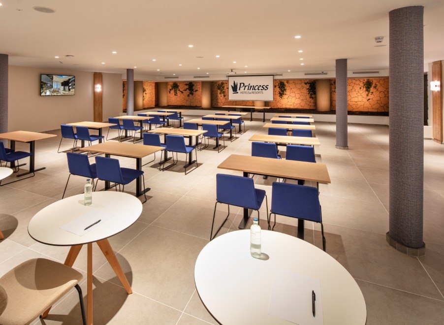 Salón Bahía im Princess Inspire Tenerife